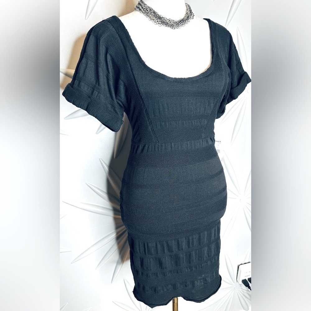 NWT Free People SZ XS black bodycon/U-neck front & U neck/back out. Bust 30”-36” - Picture 2 of 8